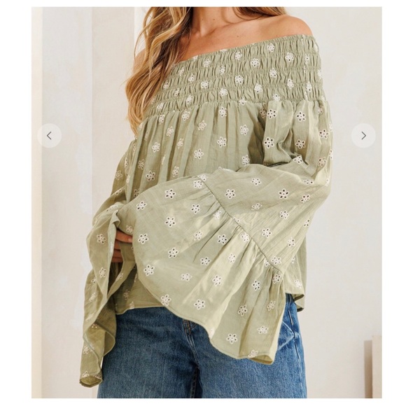 47 Boho Punching Detail Off Shoulder Wide Flared Cuff Top - Picture 2 of 5